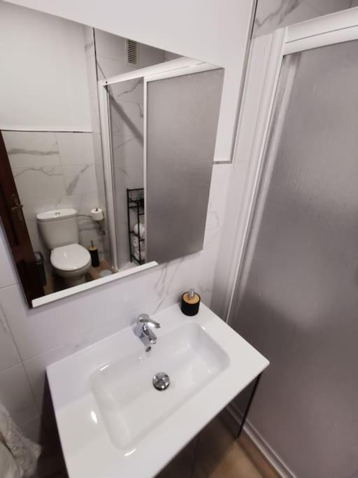 Apartamento En La Cala Del Moral Esterno foto
